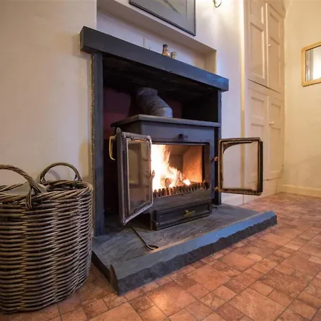 Quaint Holiday In Loughrigg With Large Private Garden * Ambleside
